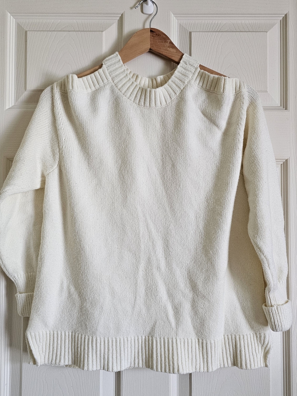 By Anthropologie Cream Ribbed Knit Cold Shoulder Sweater Women's M